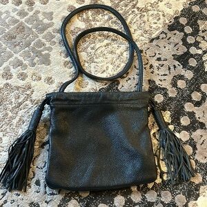 💥2/$10 Melrose & Market Black fringed tassel crossbody faux vegan leather